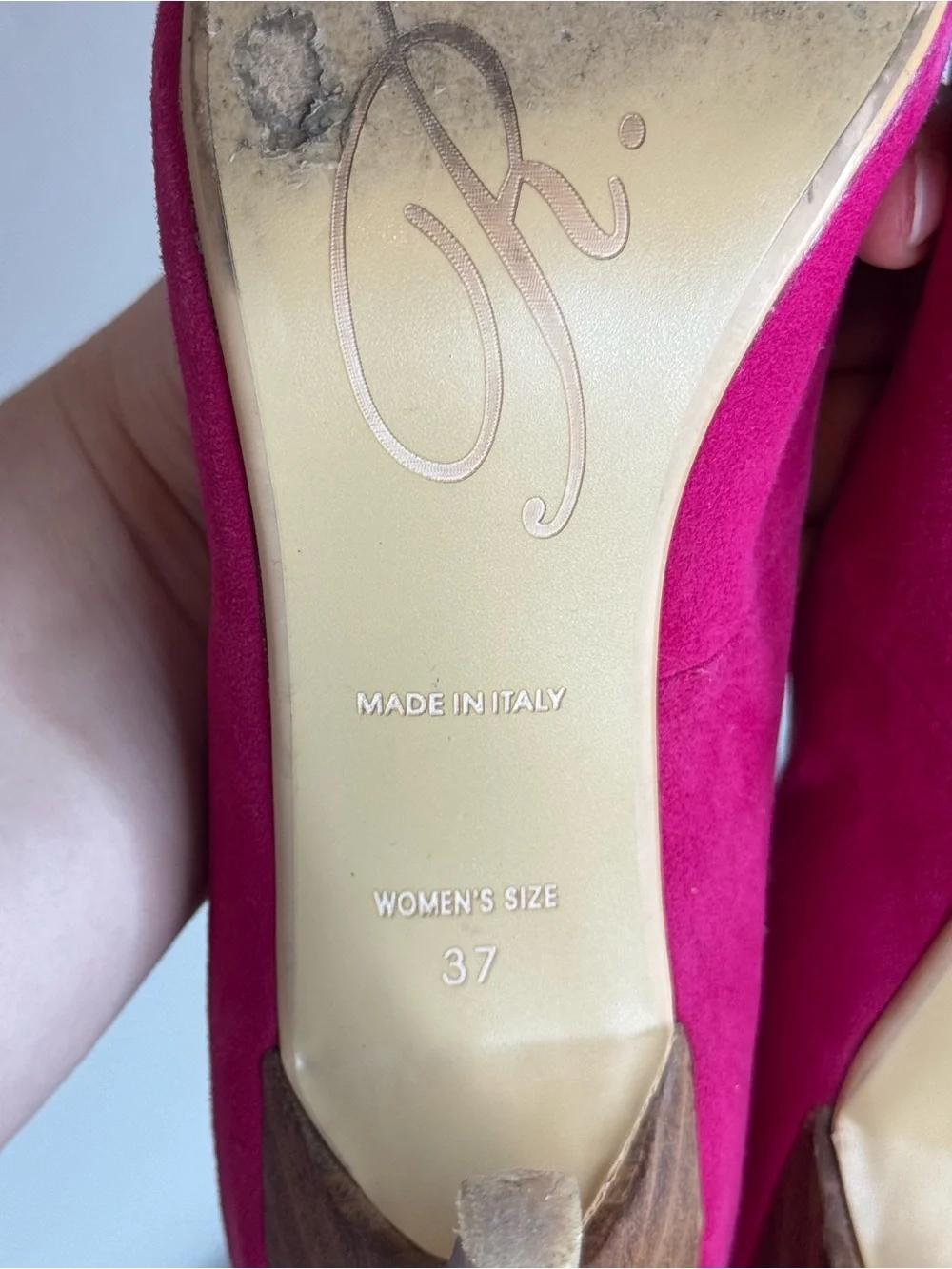 Roger Vivier Fuchsia Pink Suede Buckle Trompette Pump Heels Vintage